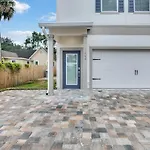 New 1/1 :Loft Minutes From Heart Of Tampa -Unit C