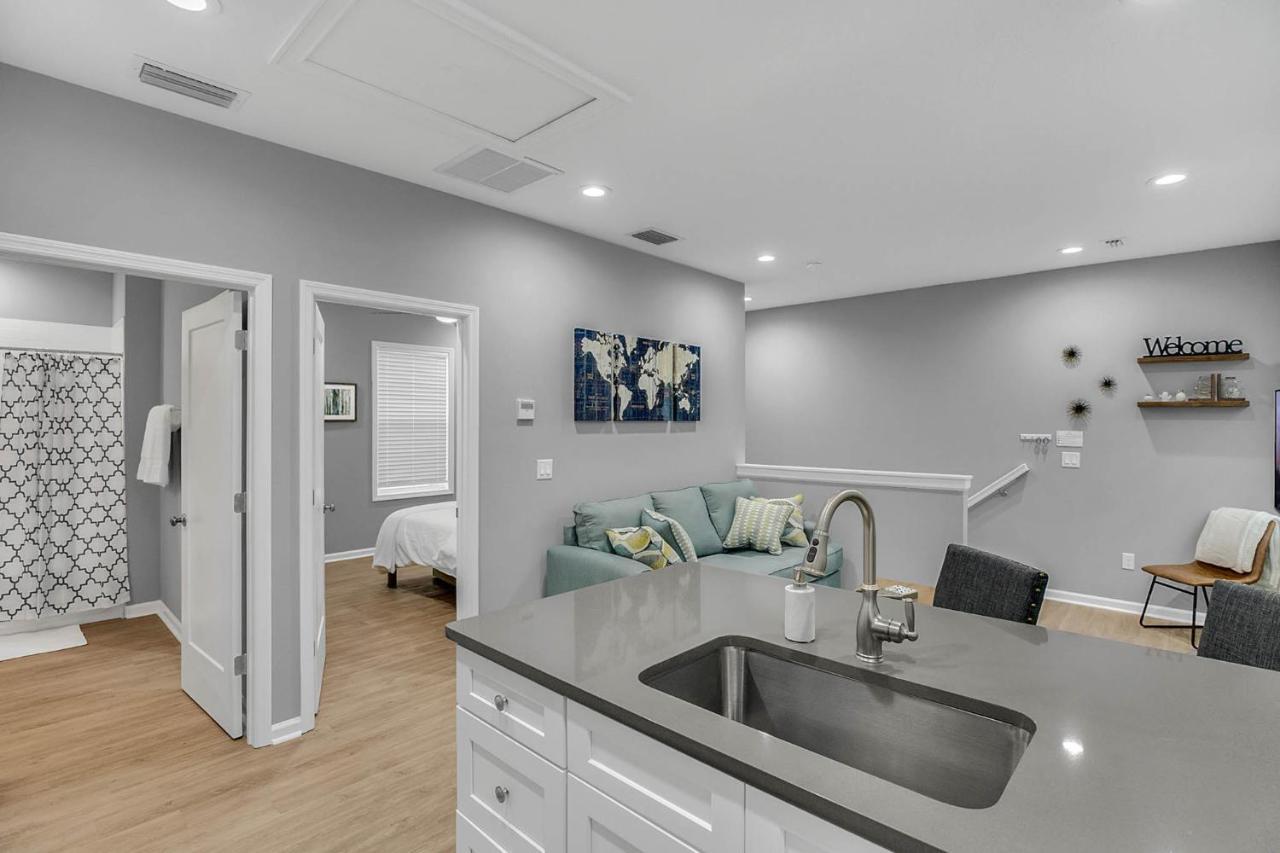 New 1/1 :loft Minutes From Heart Of -unit C Apartment